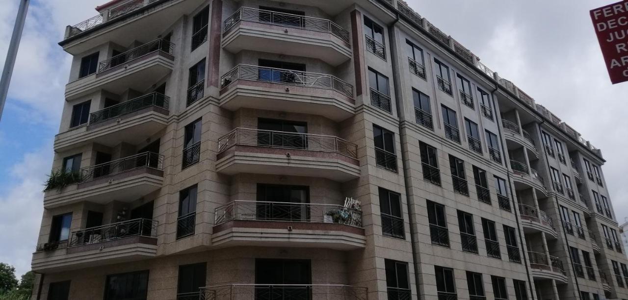 Apartamento Centro De Sanxenxo Con Garaje エクステリア 写真