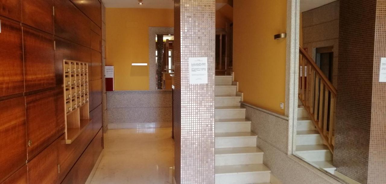 Apartamento Centro De Sanxenxo Con Garaje エクステリア 写真
